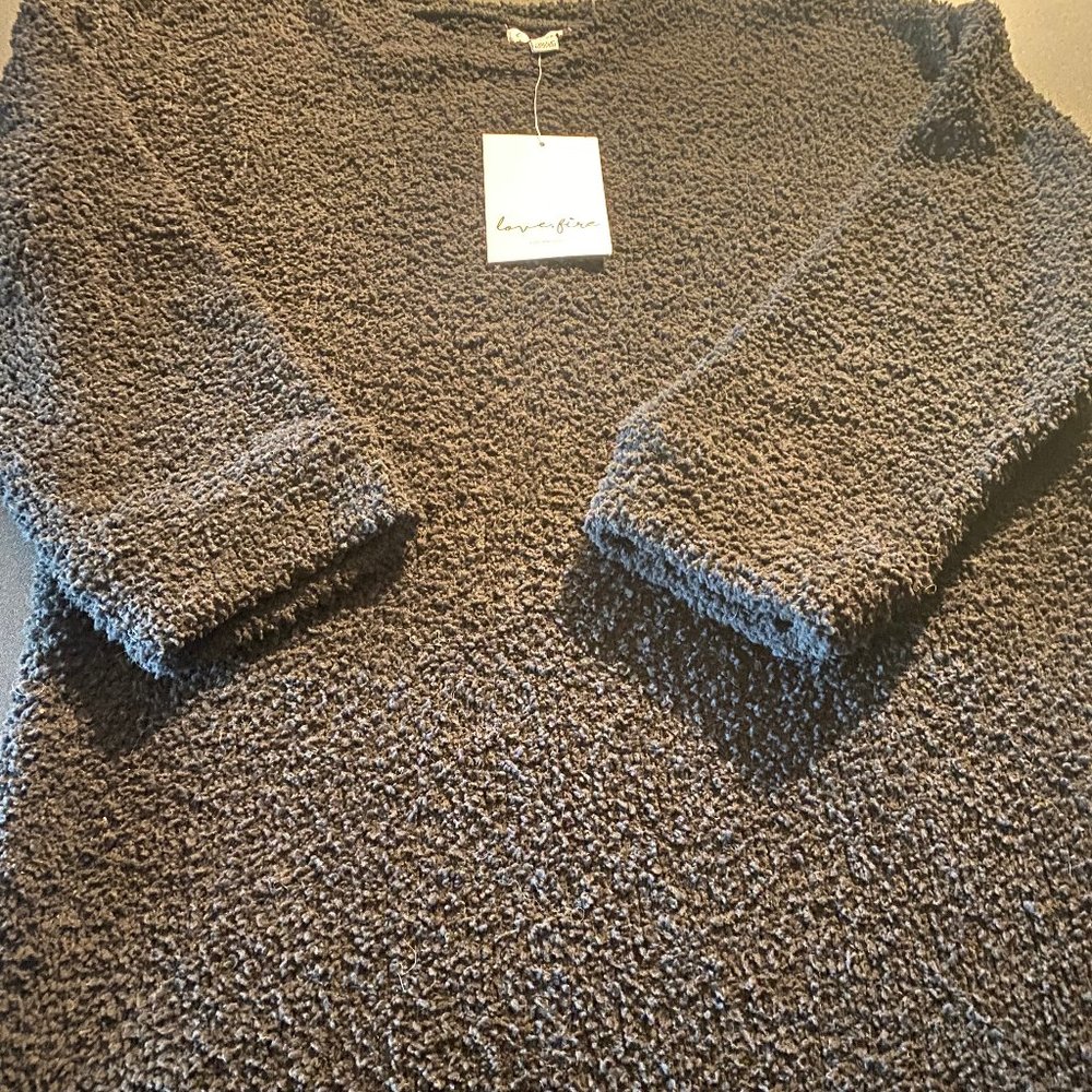 Love Fire Nordstrom Black Sweater Large NWT - girls youth